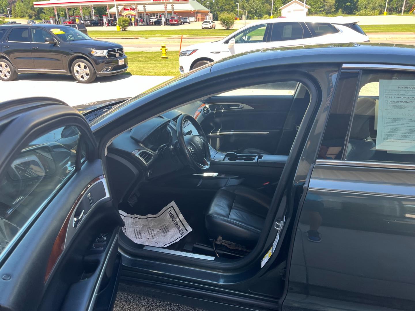 2016 Gray Lincoln MKZ AWD (3LN6L2J95GR) with an 2.0L L4 DOHC 16V engine, 6-Speed Automatic transmission, located at 1633 W Kimberly, Davenport, IA, 52806, (563) 323-5341, 41.559456, -90.598732 - Photo#8