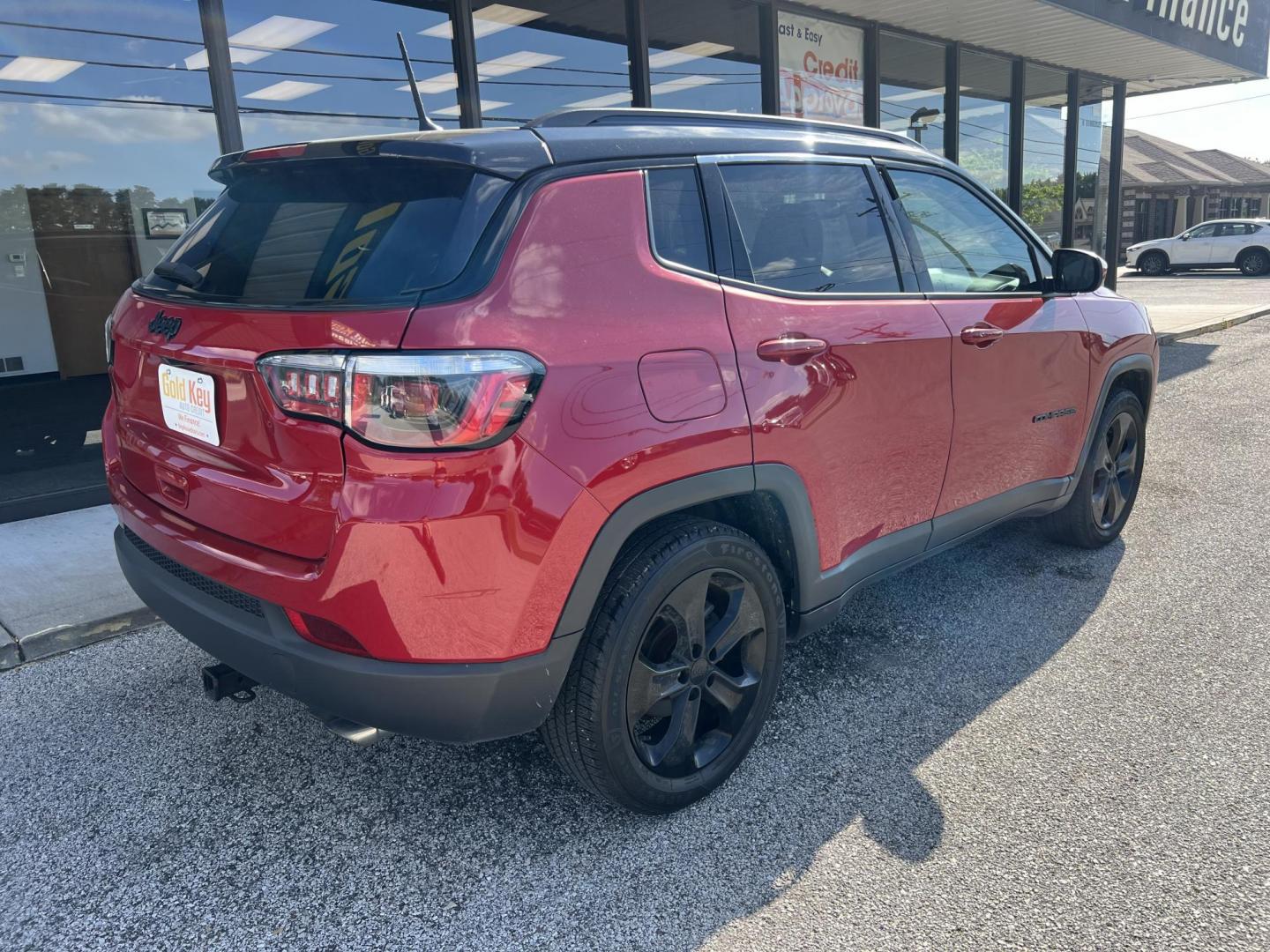 2018 Redline Pearl Coat Jeep Compass Latitude FWD (3C4NJCBB4JT) with an 2.4L L4 DOHC 16V engine, located at 1633 W Kimberly, Davenport, IA, 52806, (563) 323-5341, 41.559456, -90.598732 - Photo#3