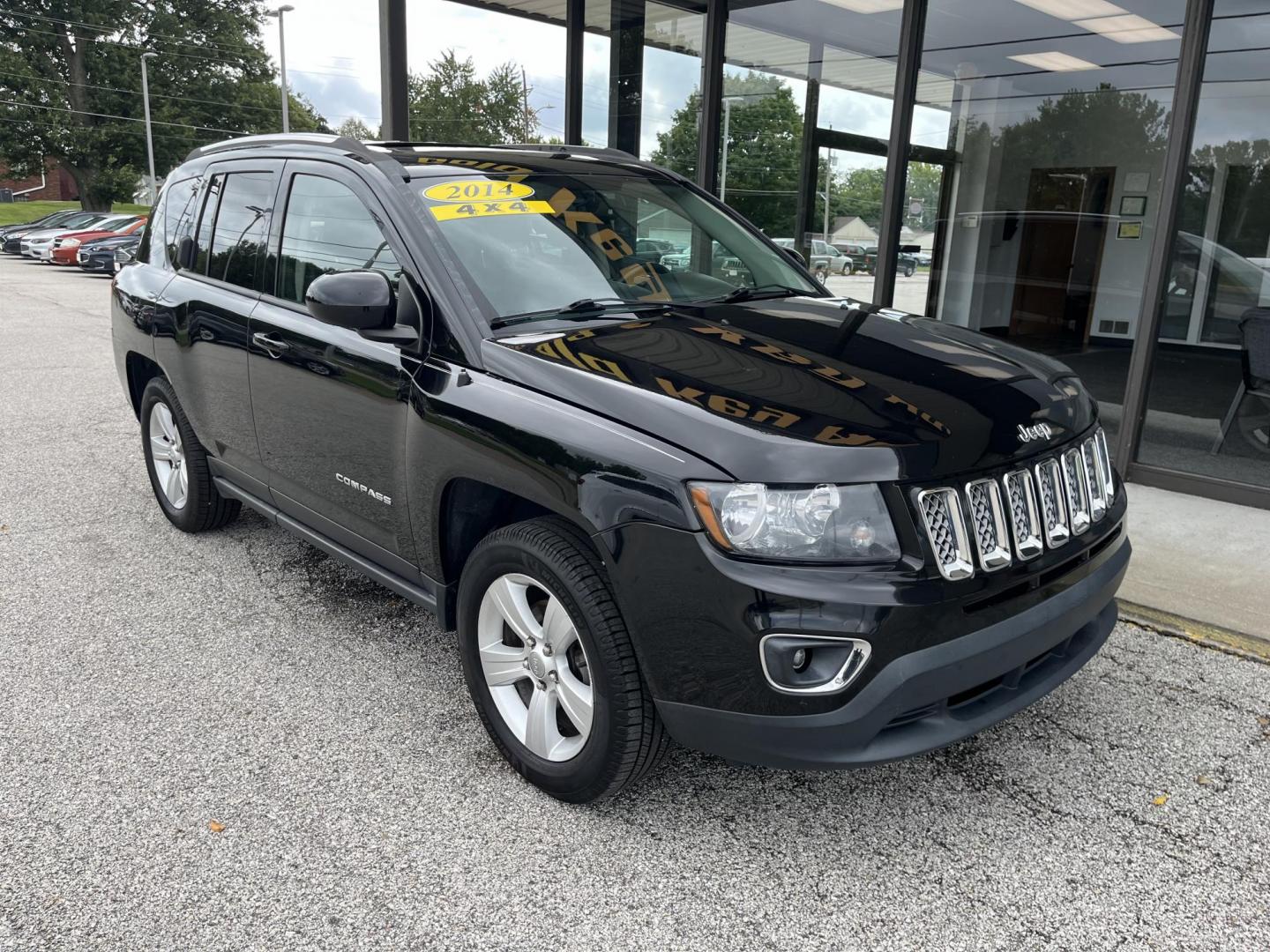 2015 Black Clear Coat Jeep Compass Latitude 4WD (1C4NJDEBXFD) with an 2.4L L4 DOHC 16V engine, 6-Speed Automatic transmission, located at 1633 W Kimberly, Davenport, IA, 52806, (563) 323-5341, 41.559456, -90.598732 - Photo#2