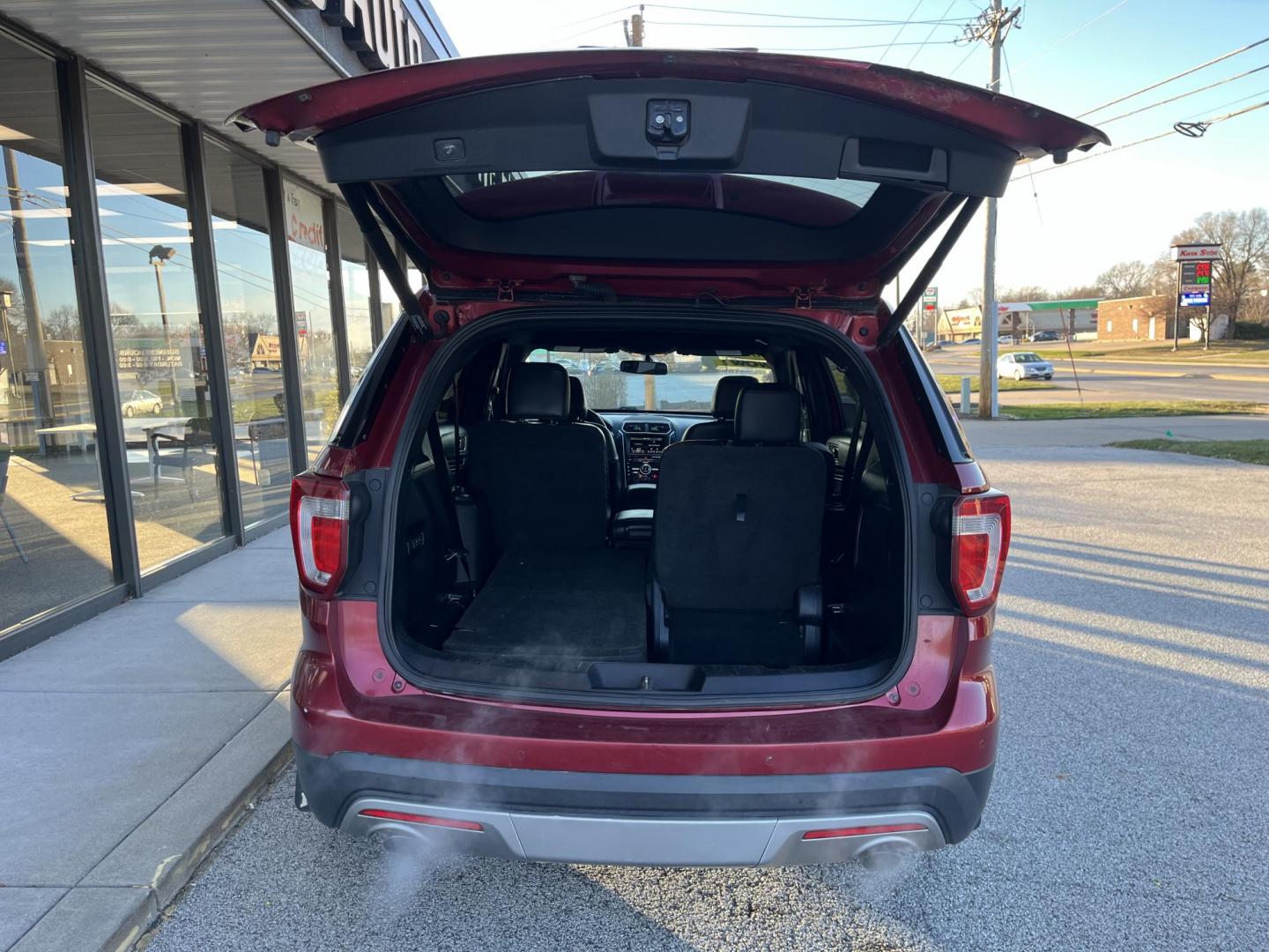 2016 Ruby Red Metallic Tinted Clearcoat Ford Explorer Limited 4WD (1FM5K8FH1GG) with an 2.3L L4 DOHC 16V engine, 6-Speed Automatic transmission, located at 1633 W Kimberly, Davenport, IA, 52806, (563) 323-5341, 41.559456, -90.598732 - Photo#5