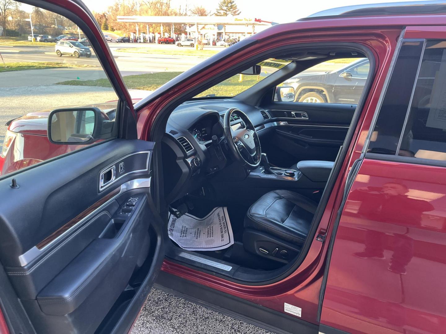 2016 Ruby Red Metallic Tinted Clearcoat Ford Explorer Limited 4WD (1FM5K8FH1GG) with an 2.3L L4 DOHC 16V engine, 6-Speed Automatic transmission, located at 1633 W Kimberly, Davenport, IA, 52806, (563) 323-5341, 41.559456, -90.598732 - Photo#8