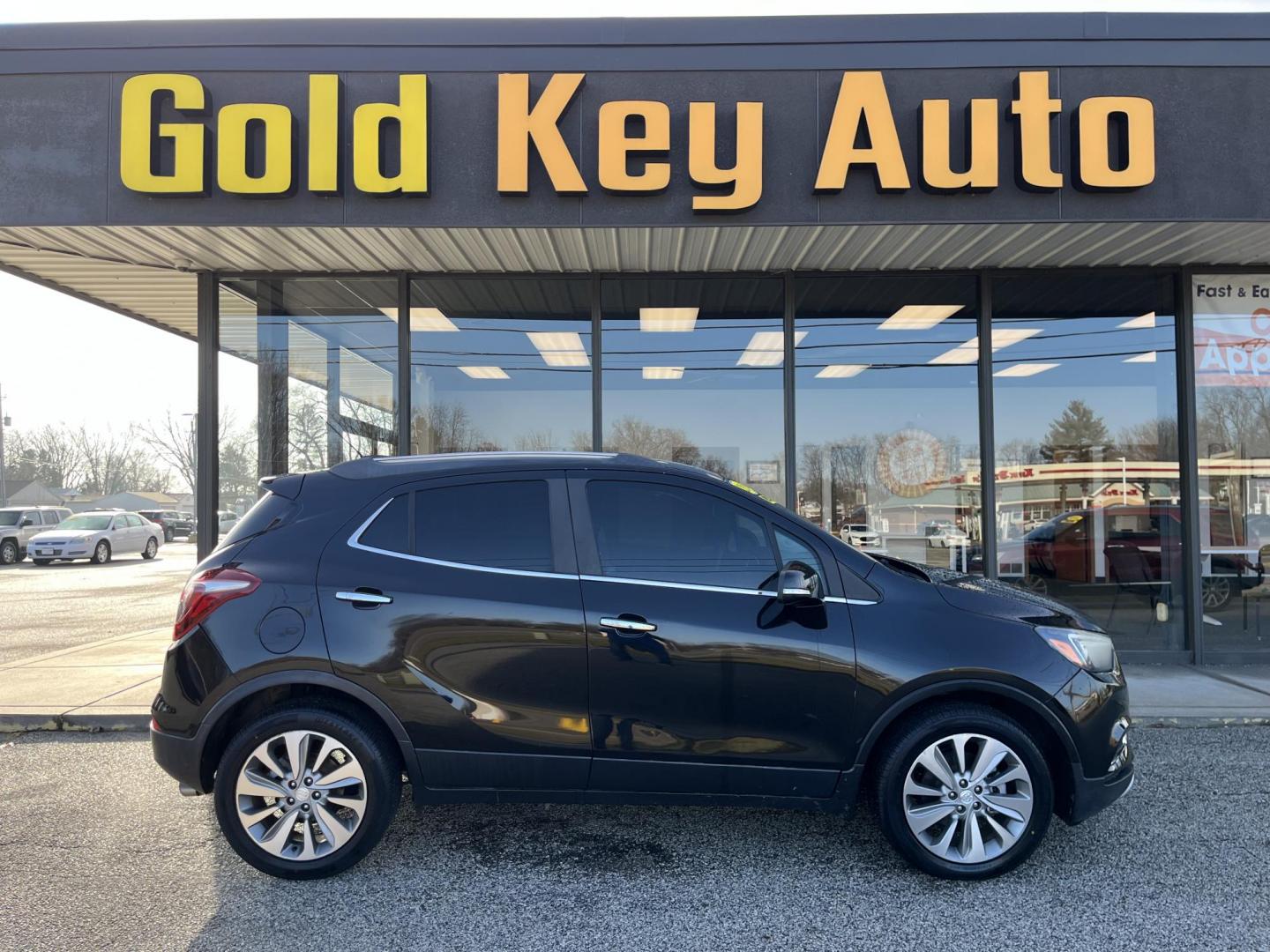 2019 Deep Azure Metallic/Black Carbon Metallic Buick Encore Preferred FWD (KL4CJASB5KB) with an 1.4L L4 DOHC 16V TURBO engine, 6-Speed Automatic transmission, located at 1633 W Kimberly, Davenport, IA, 52806, (563) 323-5341, 41.559456, -90.598732 - Photo#0