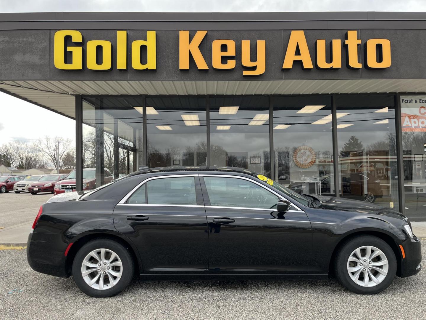 2015 Black Chrysler 300 LTD Limited (2C3CCAAG6FH) , Auto transmission, located at 1633 W Kimberly, Davenport, IA, 52806, (563) 323-5341, 41.559456, -90.598732 - Photo#0