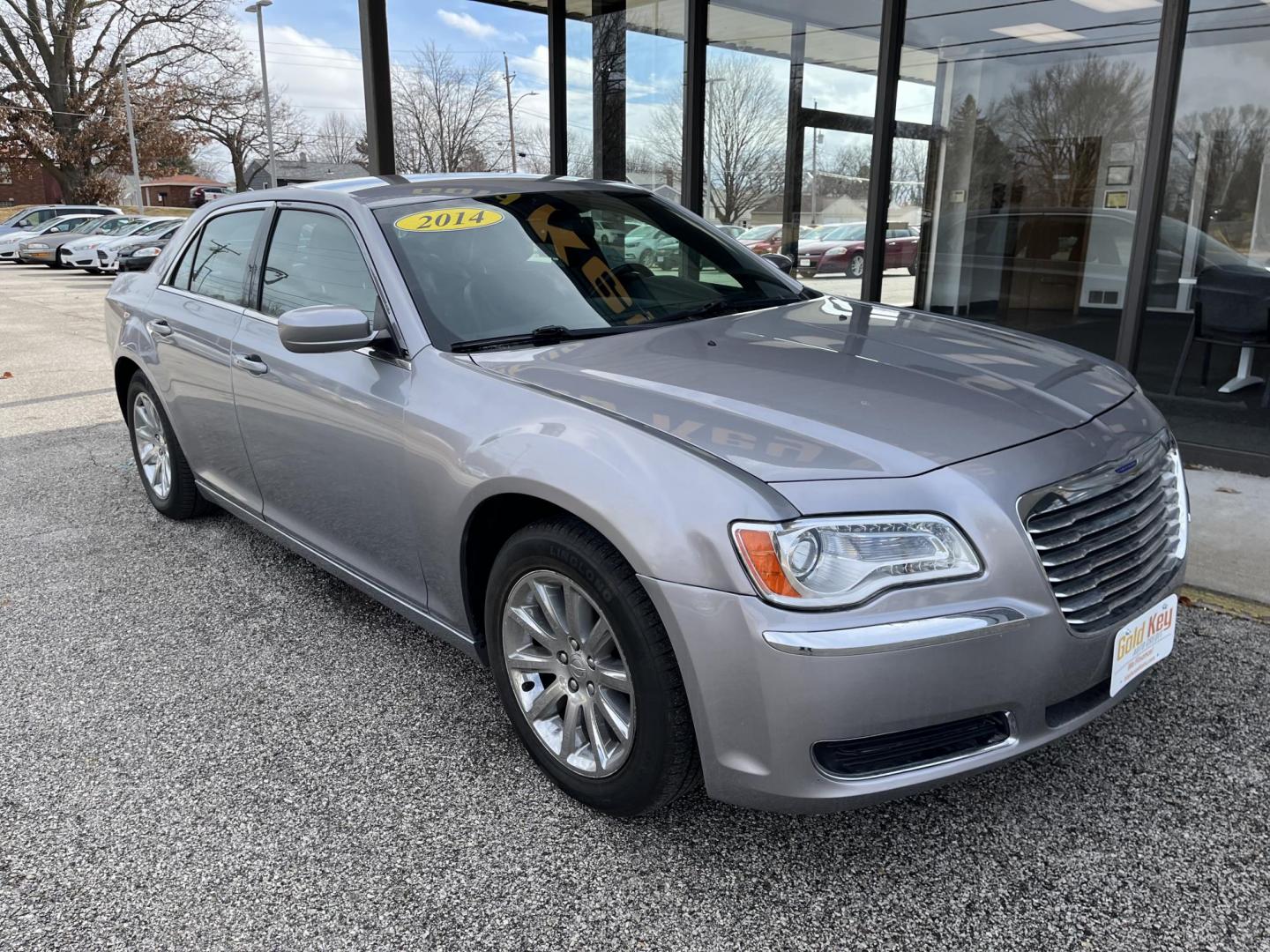 2014 Chrysler 300 RWD (2C3CCAAG2EH) with an 3.6L V6 SOHC 24V engine, 8-Speed Automatic transmission, located at 1633 W Kimberly, Davenport, IA, 52806, (563) 323-5341, 41.559456, -90.598732 - Photo#8