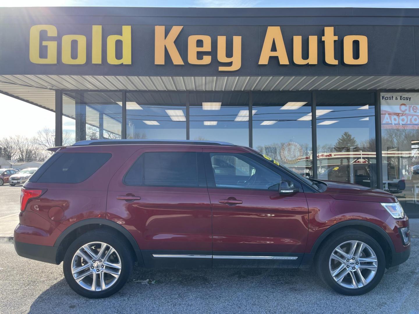 2017 Ruby Red Metallic Tinted Clearcoat Ford Explorer XLT (1FM5K8D82HG) with an 3.5L V-6 DOHC engine, located at 1633 W Kimberly, Davenport, IA, 52806, (563) 323-5341, 41.559456, -90.598732 - Photo#0