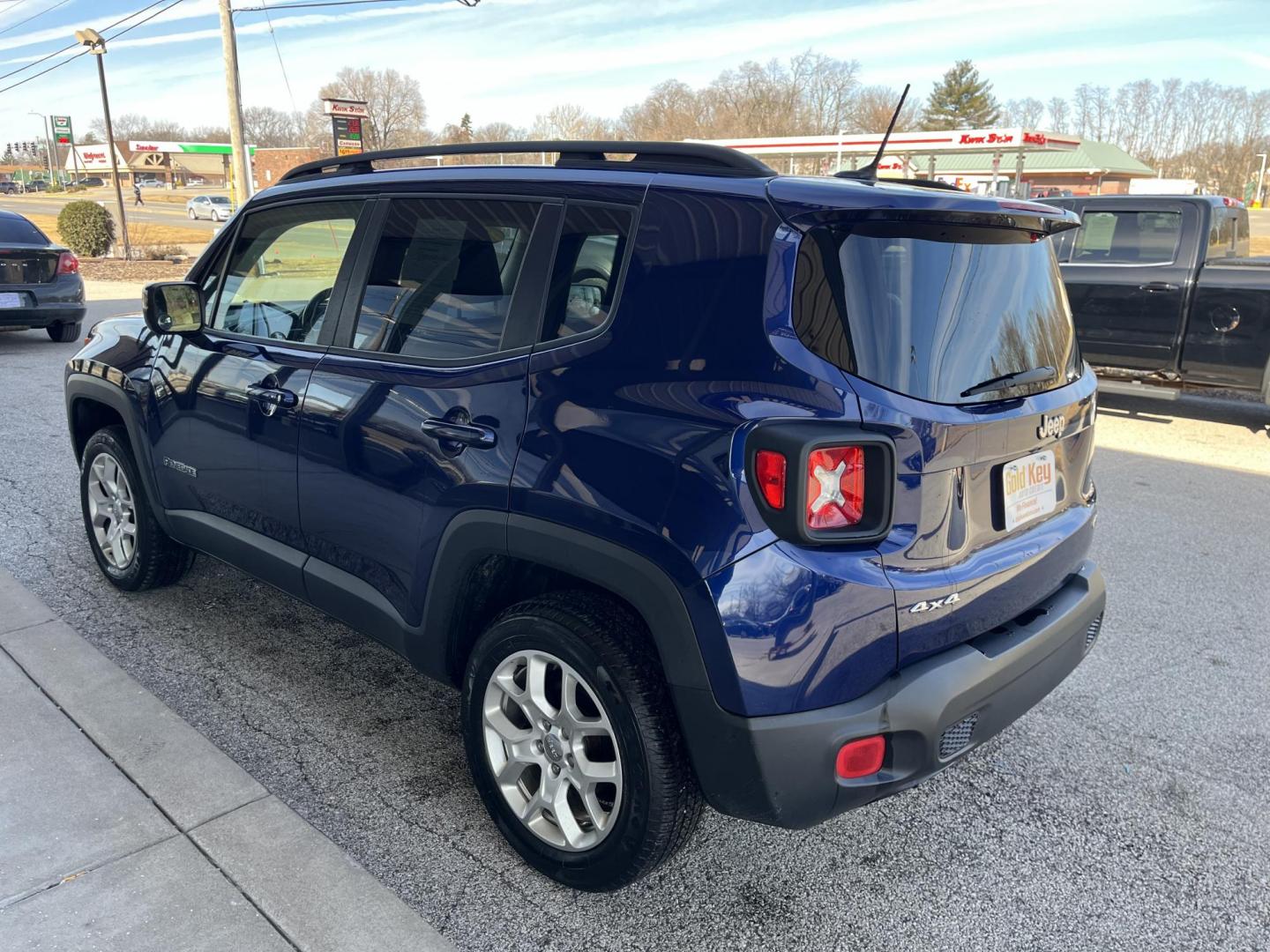 2016 Jetset Blue Jeep Renegade Latitude (ZACCJBBT0GP) with an MultiAir 1.4L I-4 variable valve control engine, located at 1633 W Kimberly, Davenport, IA, 52806, (563) 323-5341, 41.559456, -90.598732 - Photo#3